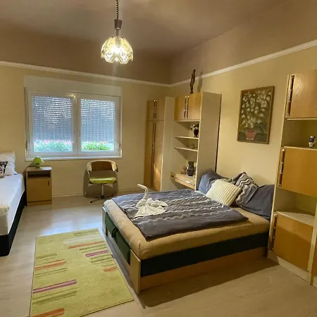 Apartment Ravasz Balatonboglar