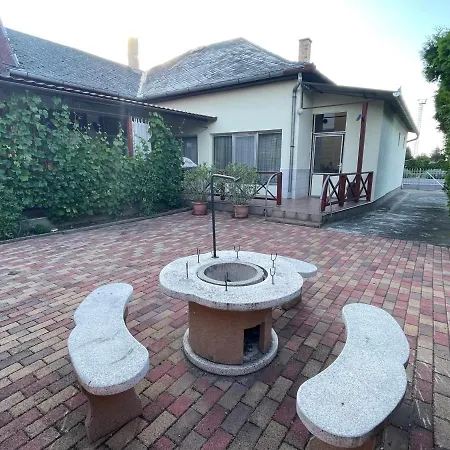 Ravasz Balatonboglar